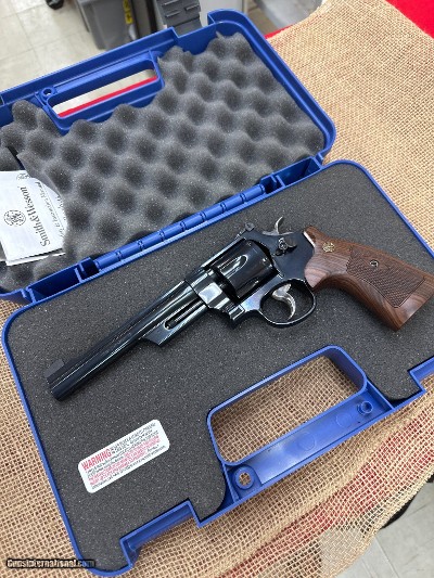 SMITH & WESSON 27 S&W CLASSICS .357 MAG