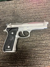 BERETTA 92FS mfg 1993 Italy Gray Ghost
9MM LUGER (9x19 PARA)