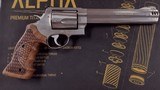 SMITH & WESSON 460 XVR .460 S&W MAGNUM - 1 of 3