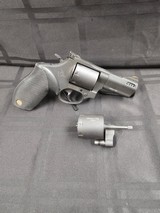 TAURUS 692 TRACKER .357 MAG/9MM - 2 of 3