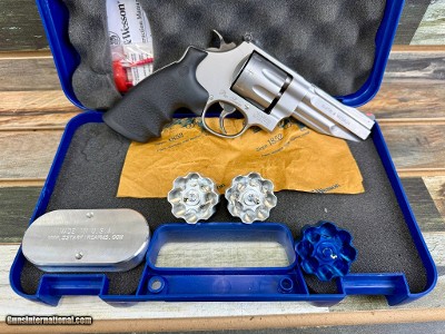 SMITH & WESSON M627 .357 MAG