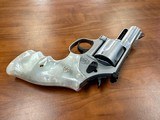 SMITH & WESSON 69 COMBAT MAGNUM .44 MAGNUM - 1 of 3