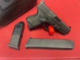 GLOCK 27 G27 GEN 2.5 SUBCOMPACT WITH NIGHT SIGHTS 40SW .40 S&W - 1 of 3