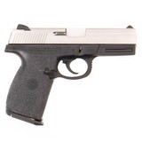 SMITH & WESSON SW40VE .40 S&W - 2 of 3