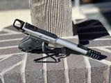 SMITH & WESSON SW22 VICTORY THREADED BARREL .22 LR - 3 of 3