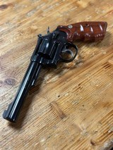 SMITH & WESSON 17 (K-22 MASTERPIECE) .22 LR - 1 of 2