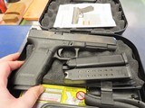 GLOCK G35 GEN 4 .40 S&W - 1 of 3