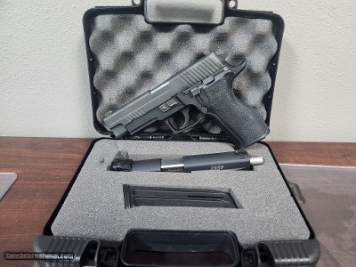 SIG SAUER E26 .40 S&W