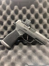 SIG SAUER P365 X-MACRO COMP 9MM LUGER (9x19 PARA) - 1 of 3