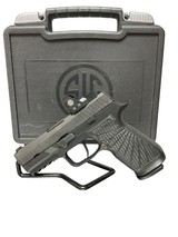 SIG SAUER P320 X-CARRY 9MM LUGER (9X19 PARA) - 1 of 3
