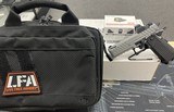 LIVE FREE ARMORY APOLLO 11 COMPACT [ELITE GREY] 9MM LUGER (9X19 PARA) - 1 of 3