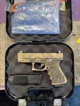GLOCK G19 GEN 3 (MARBLE CUSTOM) 9MM LUGER (9X19 PARA) - 1 of 3