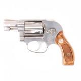 SMITH & WESSON 649 .38 SPL - 1 of 2