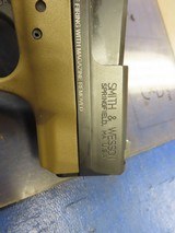 SMITH & WESSON M&P9 SHIELD 9MM LUGER (9X19 PARA) - 2 of 3