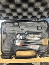 SIG SAUER P320 9MM LUGER (9x19 PARA) - 1 of 3