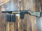 REMINGTON 870 DM MAGPUL 12 GA - 1 of 2