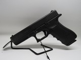 GLOCK G22 GEN 4 .40 S&W - 1 of 3