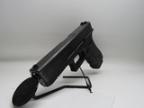 GLOCK G22 GEN 4 .40 S&W - 2 of 3