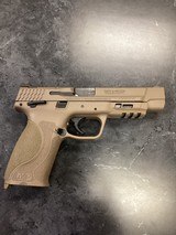 SMITH & WESSON M&P9 M2.0 9MM LUGER (9x19 PARA) - 1 of 3