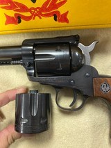 RUGER NEW MODEL BLACKHAWK CONVERTIBLE .32 H&R MAG - 2 of 3