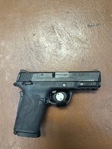 SMITH & WESSON M&P 9 SHIELD EZ 9MM LUGER (9x19 PARA) - 2 of 3