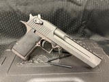 MAGNUM RESEARCH DESERT EAGLE .50 AE - 2 of 3
