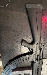 ROCK ISLAND ARMORY VR60 12 GA - 3 of 3