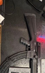 ROCK ISLAND ARMORY VR60 12 GA - 2 of 3