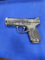 SMITH & WESSON M&P9 2.0 COMPACT 9MM LUGER (9X19 PARA) - 2 of 3