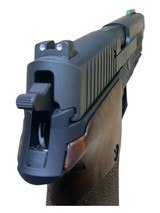 SIG SAUER P226 .40 S&W - 3 of 3