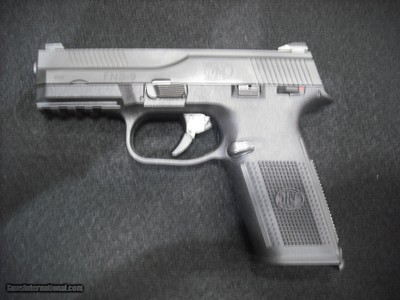 FN FNS-9 9MM LUGER/.40 S&W/10MM/.45 ACP