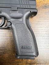 SPRINGFIELD ARMORY XD-40 .40 S&W - 2 of 3