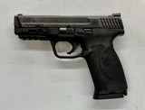 SMITH & WESSON M&P40 M2.0 .40 S&W - 2 of 3