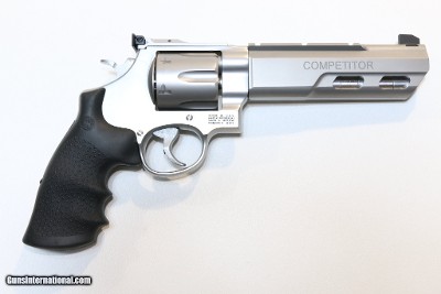 SMITH & WESSON 629 PC Competitor .44 MAGNUM