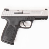 SMITH & WESSON SD40 VE .40 S&W - 2 of 3