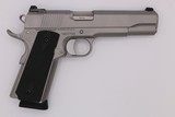 DAN WESSON FIREARMS Valor .45 ACP - 1 of 3