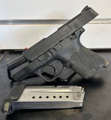 SMITH & WESSON M&P SHIELD M2.0 9MM LUGER (9x19 PARA) - 2 of 3