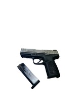 SMITH & WESSON SD40 VE .40 S&W - 1 of 3