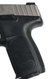 SMITH & WESSON SD40 VE .40 S&W - 3 of 3