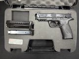 SMITH & WESSON M&P9 9MM LUGER (9x19 PARA) - 1 of 3