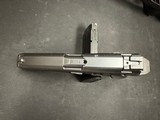 SMITH & WESSON M&P9 9MM LUGER (9x19 PARA) - 2 of 3
