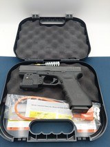GLOCK G17 GEN 3 9MM LUGER (9X19 PARA) - 1 of 3