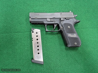 SIG SAUER P220 ELITE .45 ACP