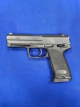 HECKLER & KOCH USP-45 .45 ACP - 2 of 3