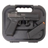 GLOCK 22 GEN 5 .40 S&W - 3 of 3