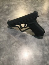 GLOCK glock 21 gen 4 .45 ACP - 2 of 3