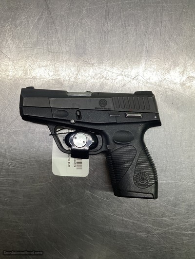 TAURUS 709 slim
9MM LUGER (9x19 PARA)