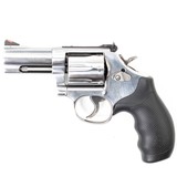 SMITH & WESSON 686-6 PLUS 3-5-7 MAGNUM .357 MAG - 1 of 2
