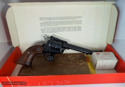 RUGER NEW MODEL SINGLE-SIX .22LR/.22MAG