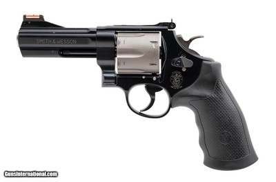 SMITH & WESSON 329PD Airlite .44 MAGNUM